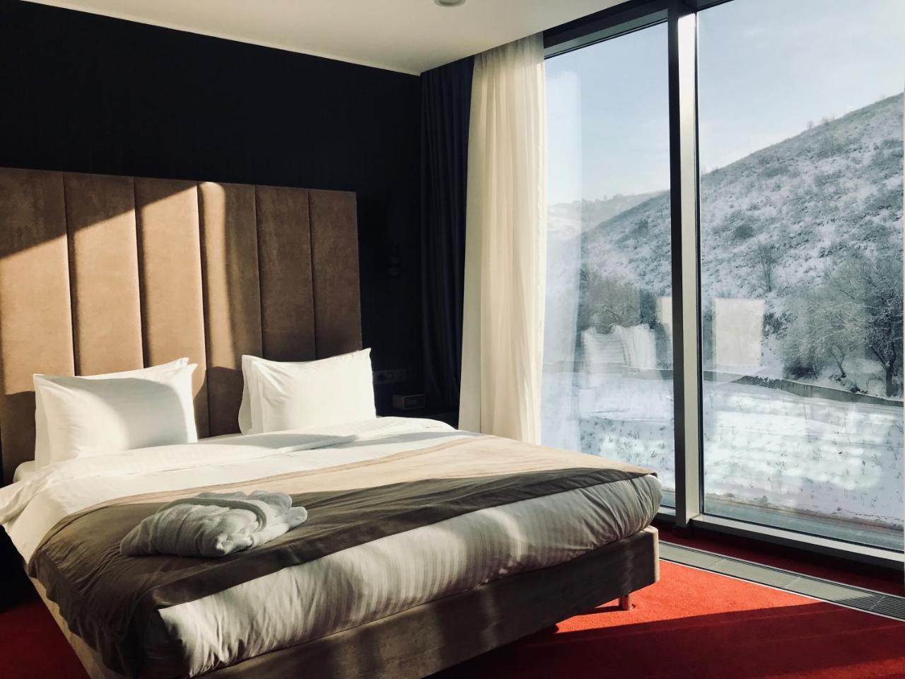 Maqan Hotel Almaty Luaran gambar