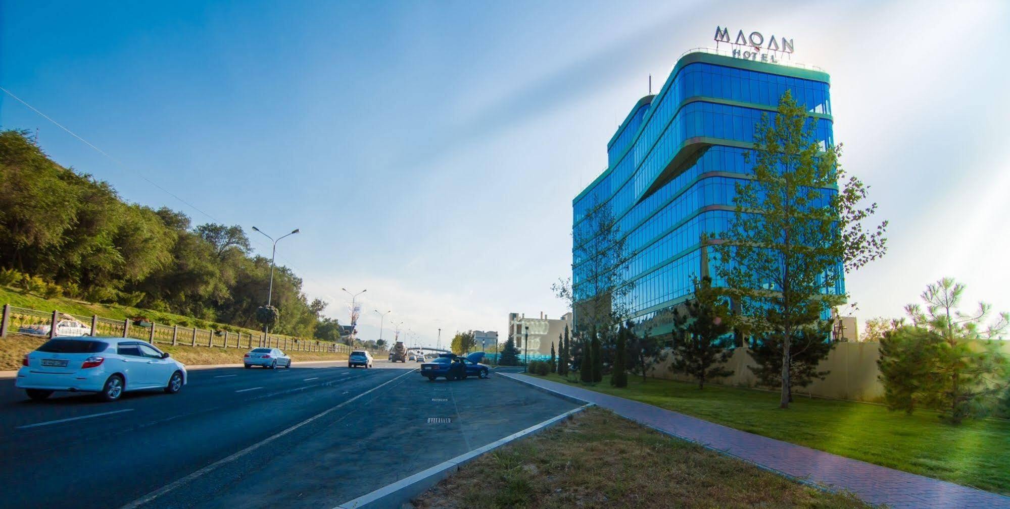 Maqan Hotel Almaty Luaran gambar